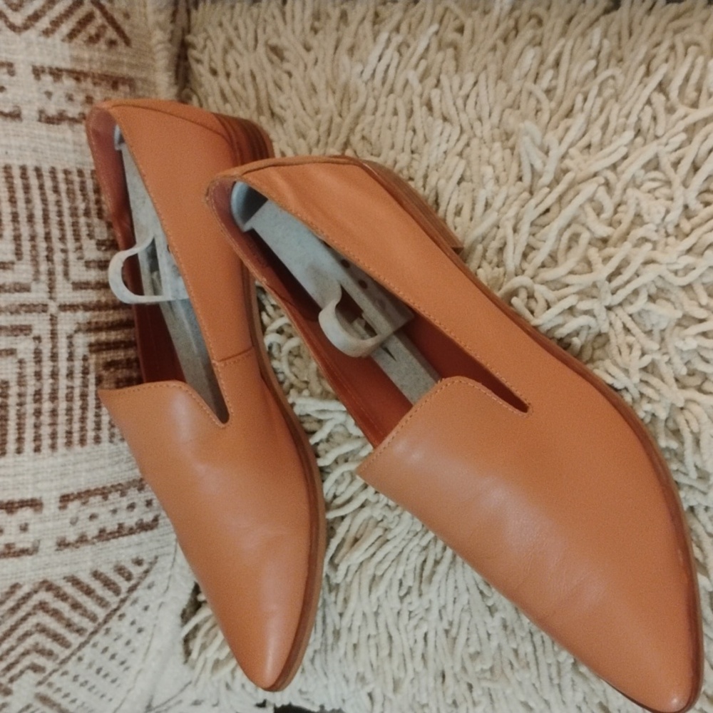 Treasure & Bond Kena Coral Leather Flats - Picture 2 of 9